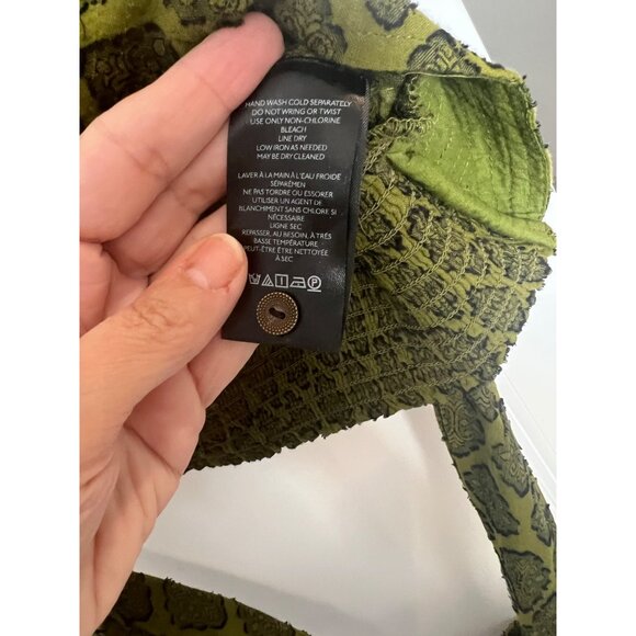 Anthropologie Sleeveless Wrap Top Green and Black Floral Pattern - Picture 5 of 5